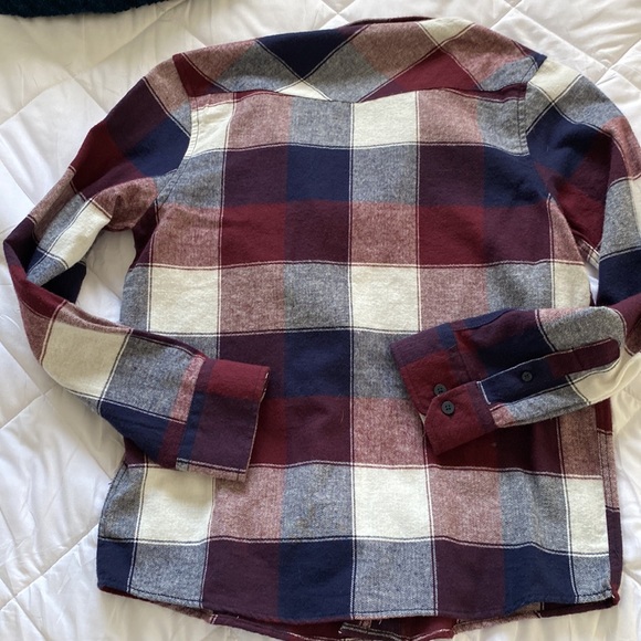 Coastal Fannel - Picture 3 of 3